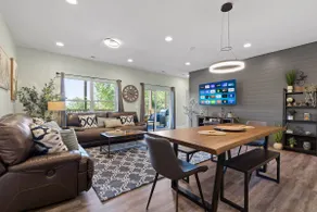 Chatt Vistas-6bdr6ba-3Story-Theater-HotTub-Slps15+ - Image 2