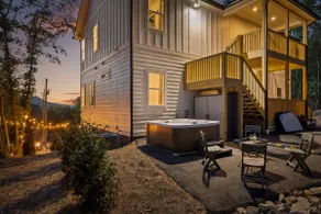 Chatt Vistas-6bdr6ba-3Story-Theater-HotTub-Slps15+ - Image 4