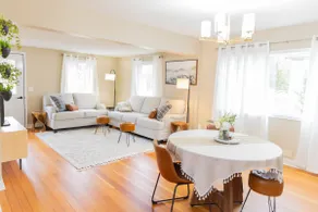 Delightful Four Bedroom Home near Downtown - Image 3