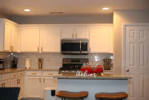 Elegant & Renovated Family Space-King Size Bed! - Image 2