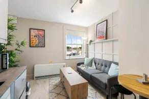 Modern Living in The Old Bank Marken Rasen Apt. 09 - Image 3