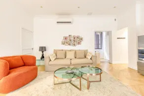 Cosy Modern AC flat - Image 4