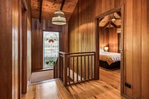 Eagle Bay Treehouse - 100m from beach - Image 4