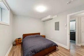 Modern apartment in Westboro Beach - Image 5