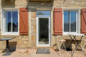 Le Hamburg – ”The Olive Tree Apartments” - Image 3