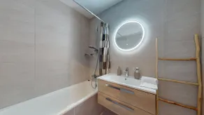Modern alpine apartment with sauna - Image 5
