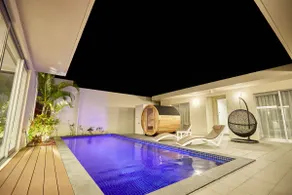 [Seaside villa] Sauna & Pool - Image 3