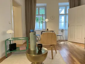 Chic Apartment Right by the Museum Quarter - Image 2
