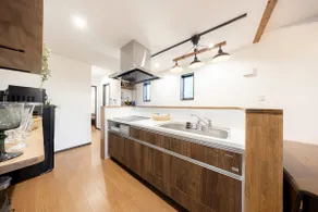 Maximum 10 guests | 10-minute walk from JR Gifu Station | Free parking for up to 3 cars | Entire villa [Antiques Gifu Station East] - Image 5