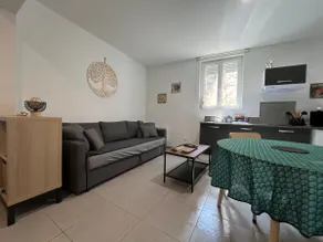 Fenix Cozy 40 m² One-Bedroom Apartment, Ground Floor, Living Room – Tricastin - Image 3