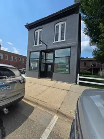 Parkway Place - B - Image 3