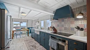 As seen on TV: Oceanview Home in Upper Island Cove - Image 2