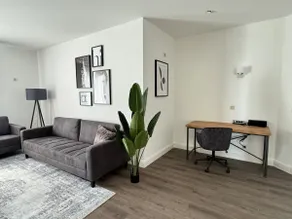 Penthouse 11C Home - Image 2
