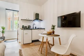 Love Pigneto • Relax Apartment • 8min Colosseum - Image 2