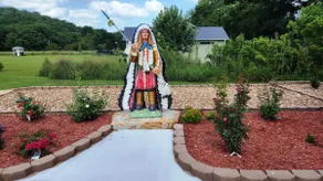 Indian Lodge on the White River in Sunset Valley - Image 3