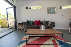 The Hideout-Boutique Cabin, Estuary View & Parking - Image 3