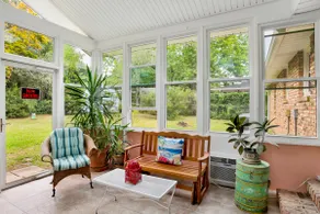 Spacious Home n Garden - Image 2
