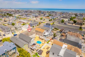 Seaside Park Gem | Pool, Hot Tub & Beach Badges - Image 3