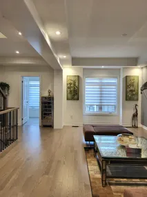 Cozy Stay at the Heart Of Richmond Hill - Image 3