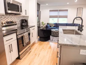 Lux 3BR Retreat w/ Firepit, BBQ, 3 mi to Downtown - Image 5