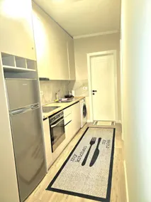 Nea Apartment, Spacious, Modern, Luxurious home - Image 5