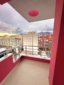 Nea Apartment, Spacious, Modern, Luxurious home - Image 4