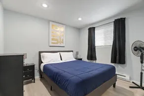 Modern remodeled 2 bedroom with TV's in the rooms - Image 5