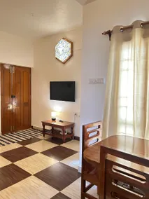 La Ruelle Apartments - Image 2