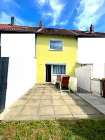R&S-Homes- renovated townhouse in BS - Image 2