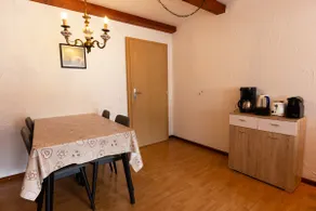Central downtown south studio - Image 4