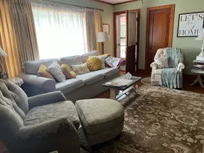 Country Cottage - Image 2