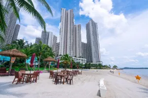 FunxVivid Seaview 2BR 2CP near SG CIQ KSL ZooJB Free Netflix WiFI - Image 4