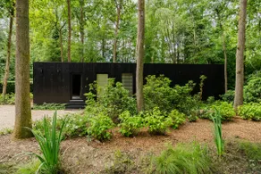 Luxury chalet with sauna in an oasis of peace - Image 5