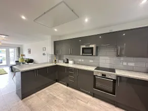 Chapel Terrace - 2 Bedrooms - Sleeps 4 - Image 4