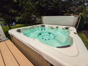 Chic 4BR Stay + Hot Tub • Relax, Gather & Unwind - Image 4