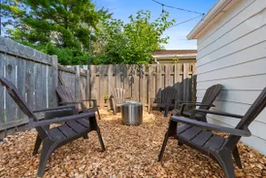 Emerald Cottage | Walk to Lambeau | Fire Pit - Image 5