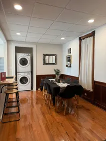 Surveyor’s Speakeasy-2 bed/2Bath - Image 4