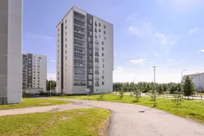 Two-room apartment 50m2 with sauna/parking space, great views - Image 5