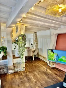 Le Spa Léon – Jacuzzi, private sauna and parking - Image 5