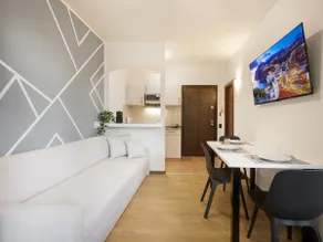 Central Palm Studio with free Parking - Image 2