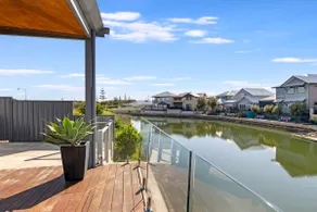 Two-Storey with Marina Views - Image 2
