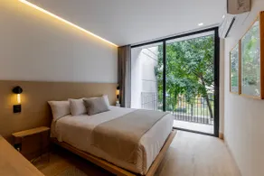 Capitalia | Casa Calderon – A/C & Balcony Bliss - Image 3