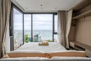 Visible Fireworks Sky-high 2 BR King's Bed Seaview - Image 3