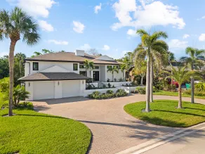 Luxurious Naples retreat! - Image 3