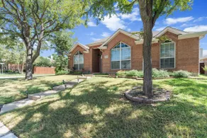 Charming Spacious Oasis with Arcade & Office Space - Image 3