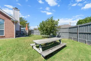 Charming Spacious Oasis with Arcade & Office Space - Image 4