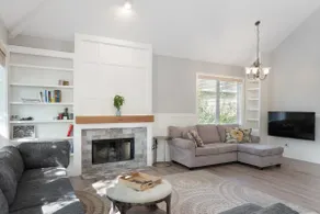 The Lavish Lion’s Den - 3 Bedroom Spacious House - Image 3