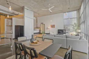 Business Ready Loft Near Downtown - Image 4