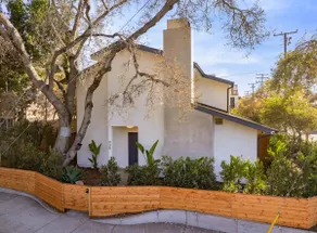 Remodeled Beach House w Spa & Sauna~ Walk to Ocean - Image 2