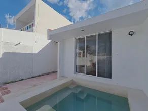 Cocoon house with pool 2 blocks from the beach - Image 5
